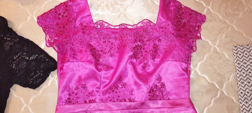 Платье женское      .