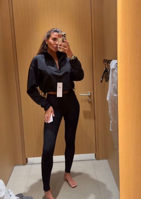 Съкратен пуловер Alo Yoga, оригинален, нов