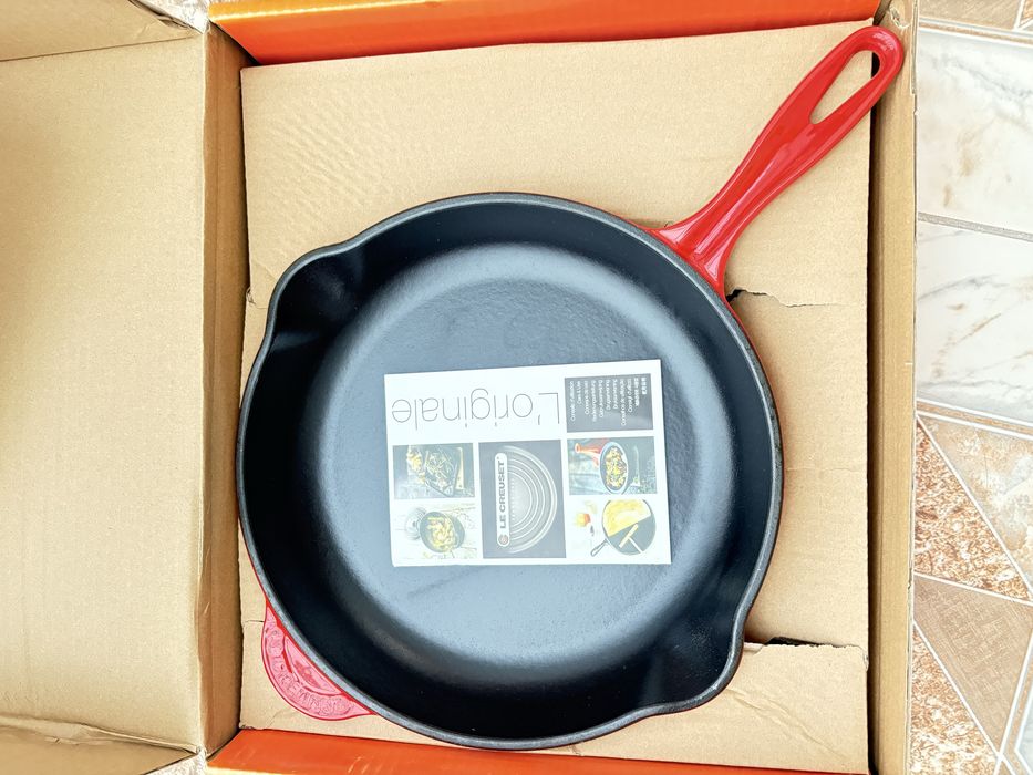 Сковородка чугунная