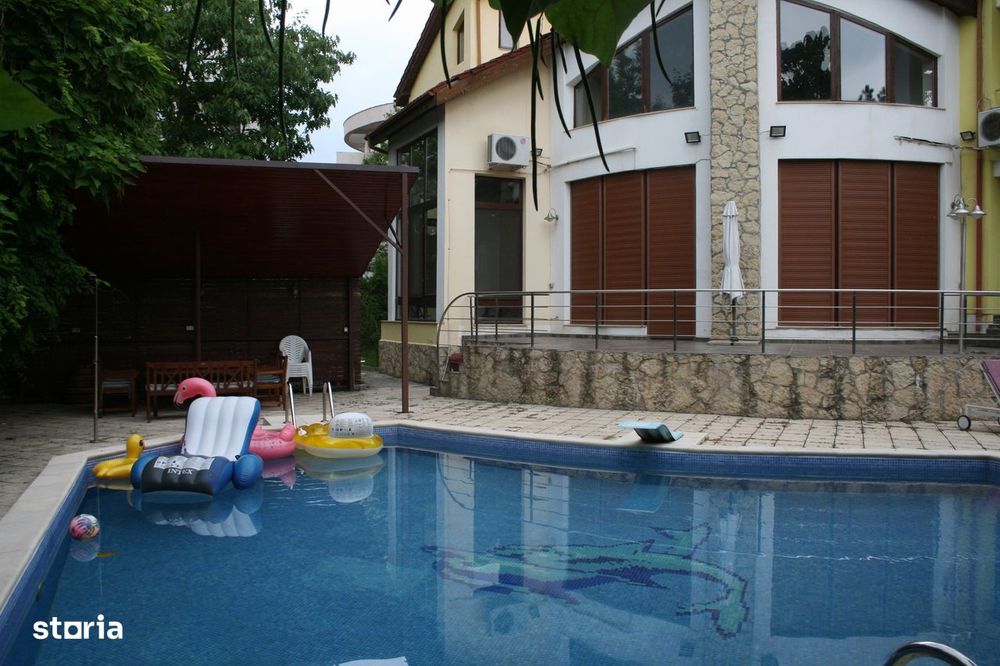 Inchiriere vila superba D+P+1+M garaj piscina teren 2500mp Pipera