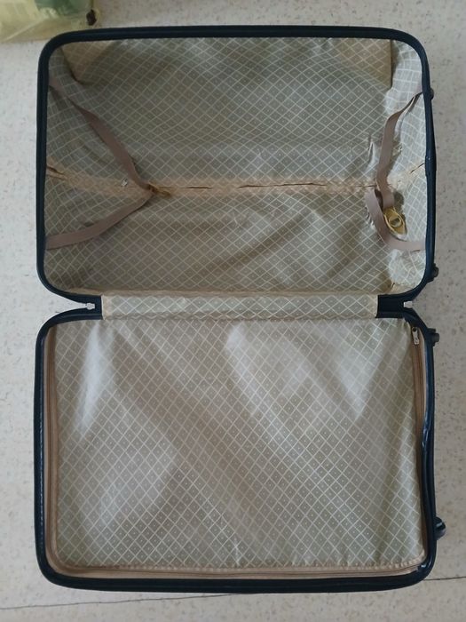 Куфар на колелца