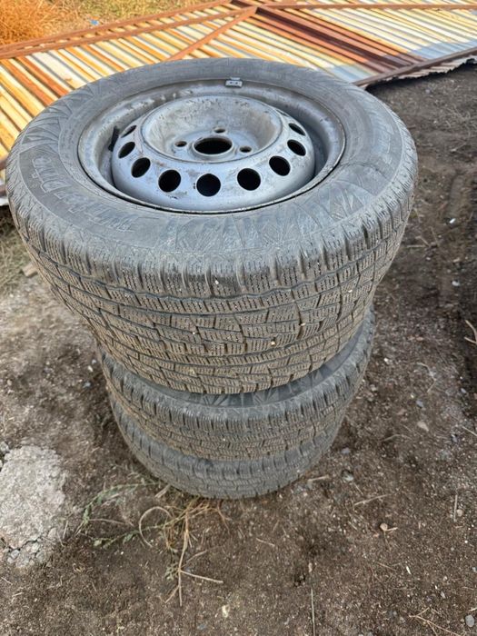 СРОЧНО ПРОДАМ!!! Зимние баллоны 185/70/14