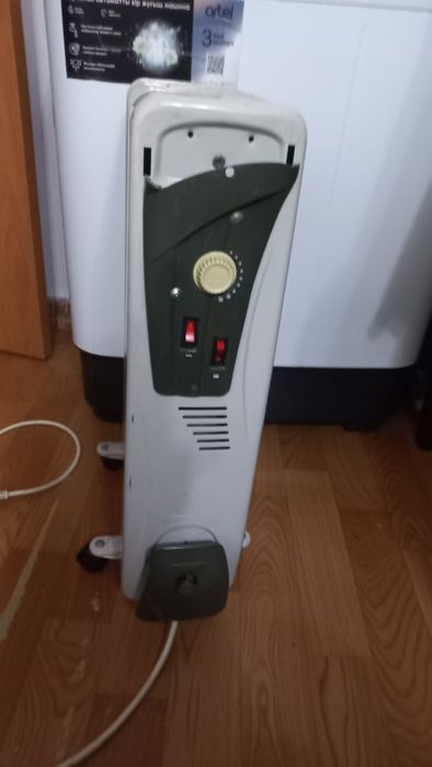 Продам Обогреватель Масленный 9-секционный батарей.