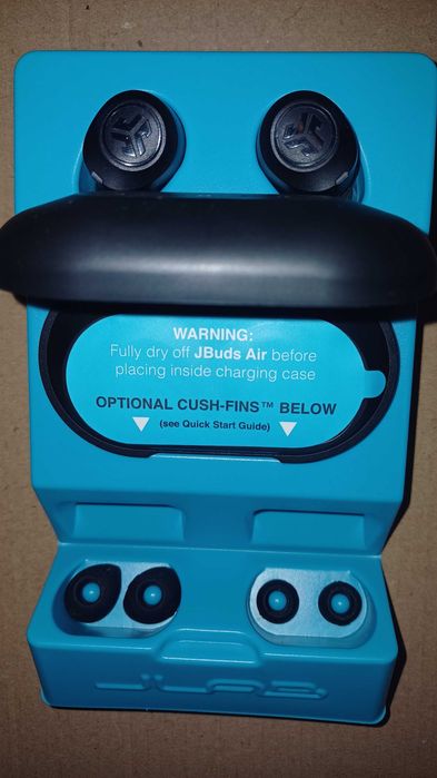 JLAB jbuds AIR слушалки