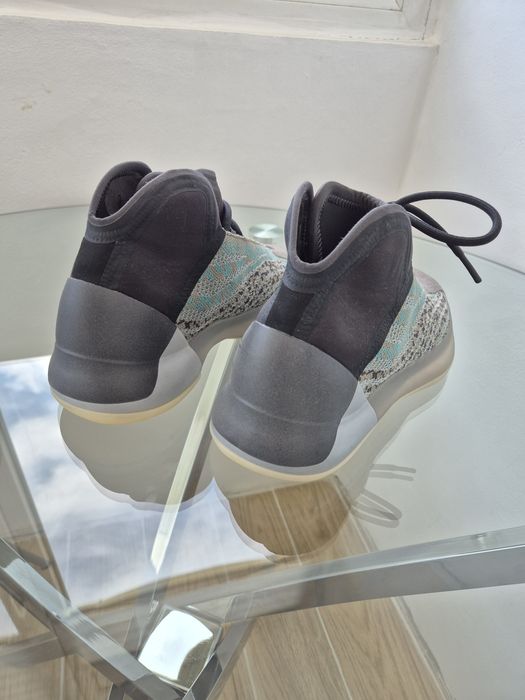 Vand Adidas Yeezy QNTM Teal
