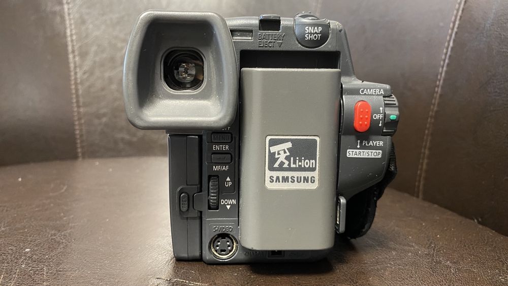 Camcorder Samsung SCL906 H8