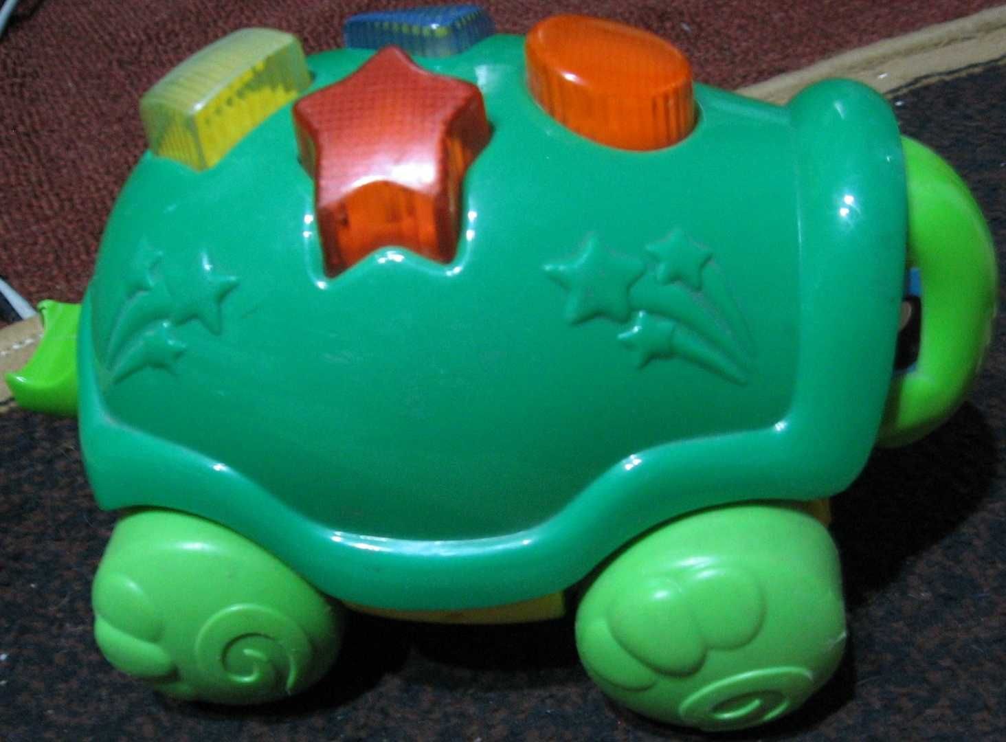 Лот от три играчки