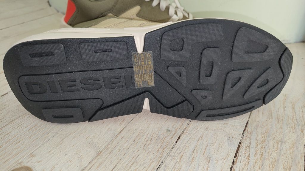Спортни обувки Diesel 44,5/28,5см