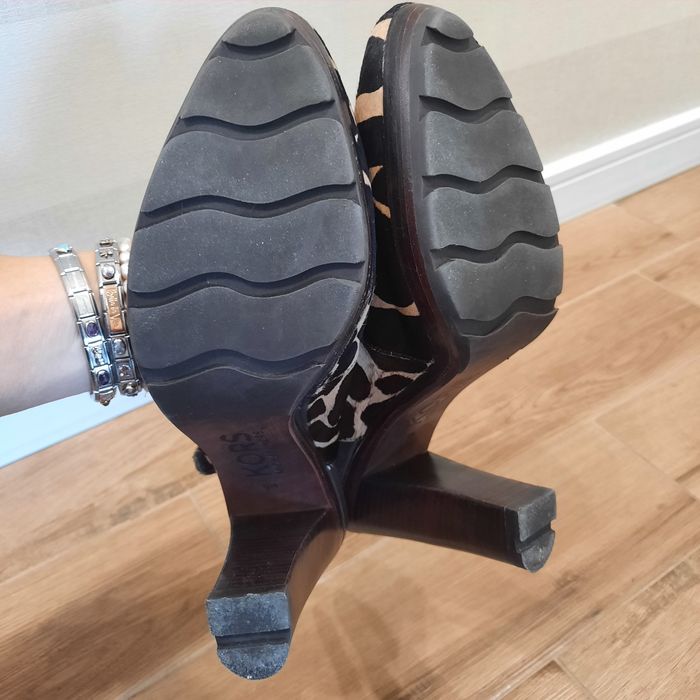 Кожени леопардови сандали MICHAEL KORS 39ти номер/9М