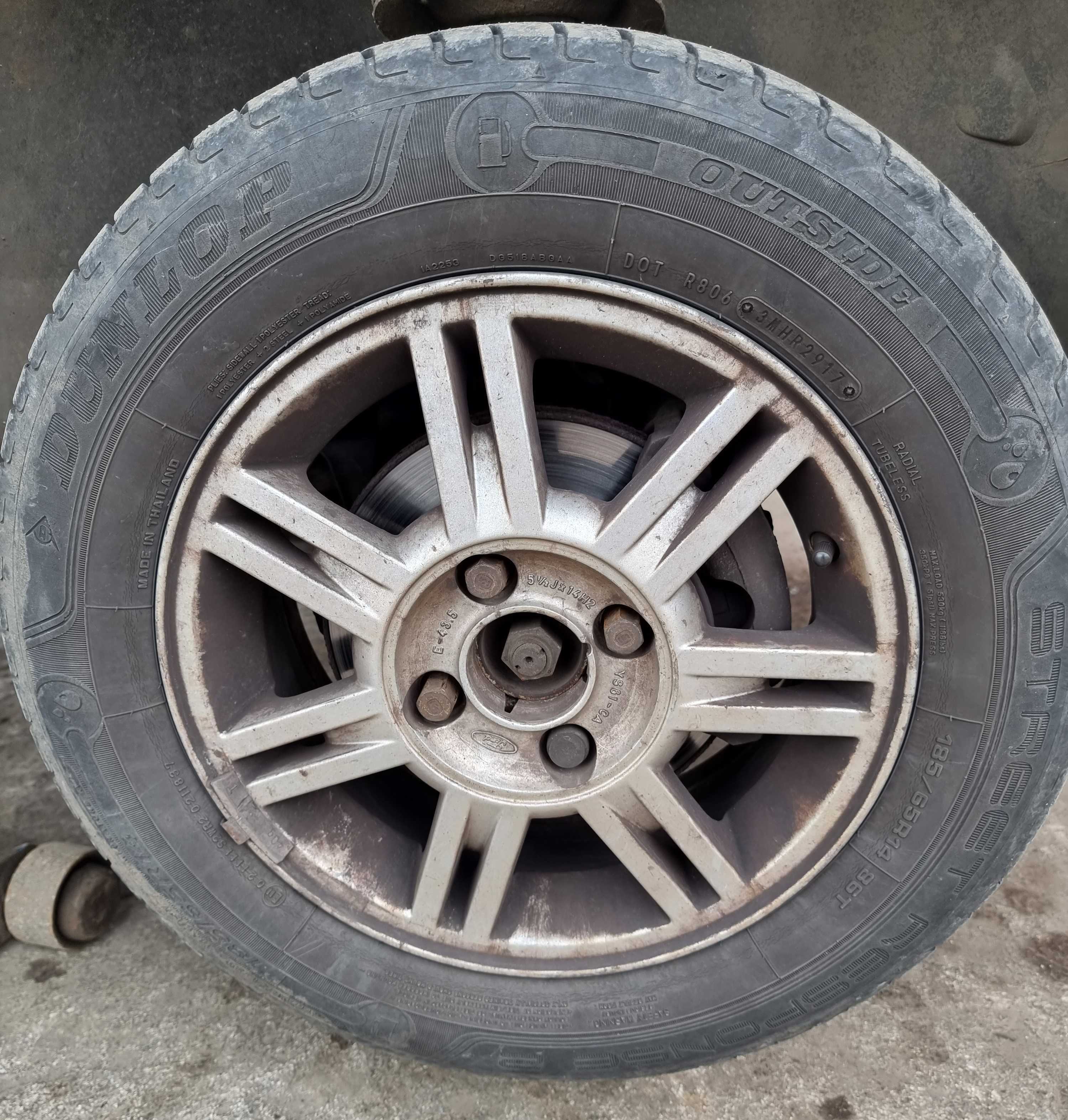 Джанти с гуми за Ford, Peugeot, Citroen, VW 14" 5.5Jx14H2 65,1 и 4х108