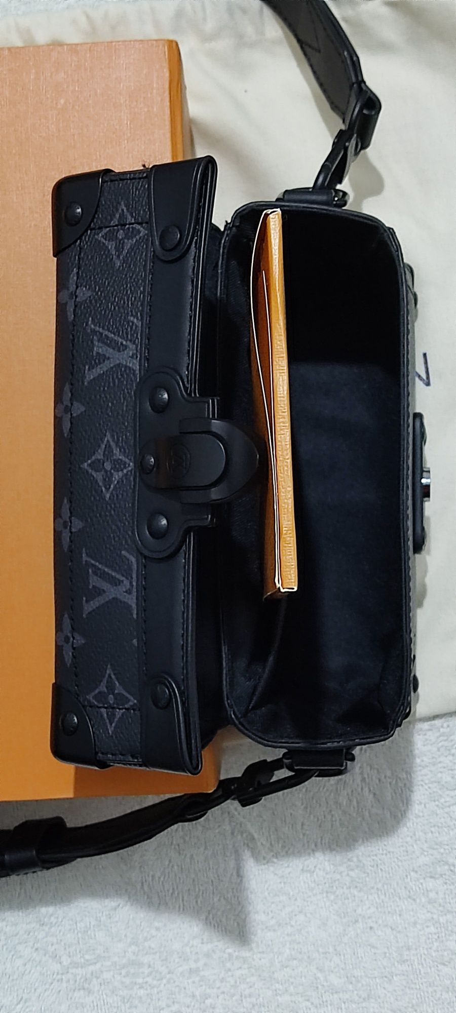 Барсетка Luis Vuitton