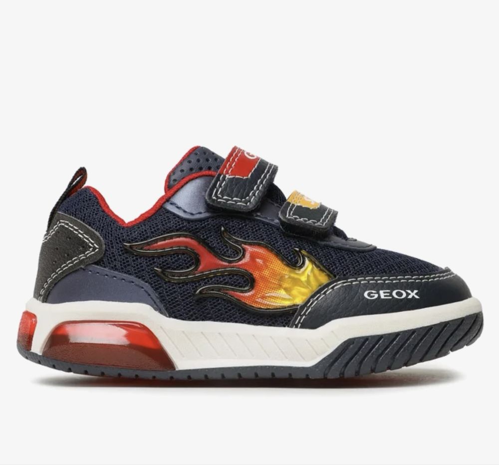 Geox светещи маратонки 34