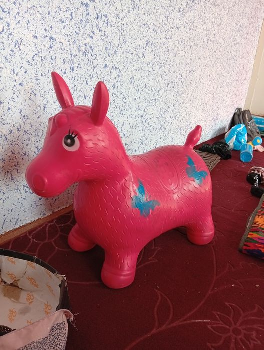 Bolalar otchasi sotiladi