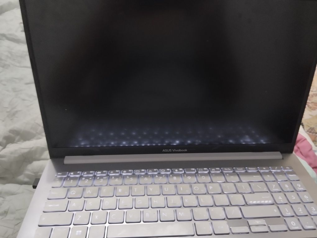 Ноутбук Asus vivobook