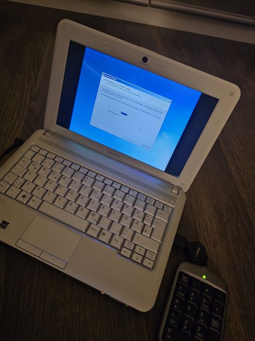 Laptop mini sony intel atom