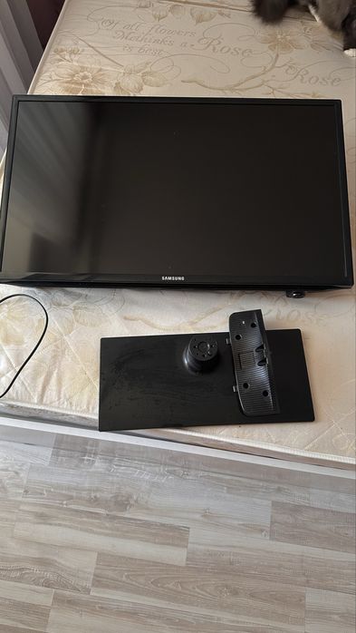 Продам телевизор samsung