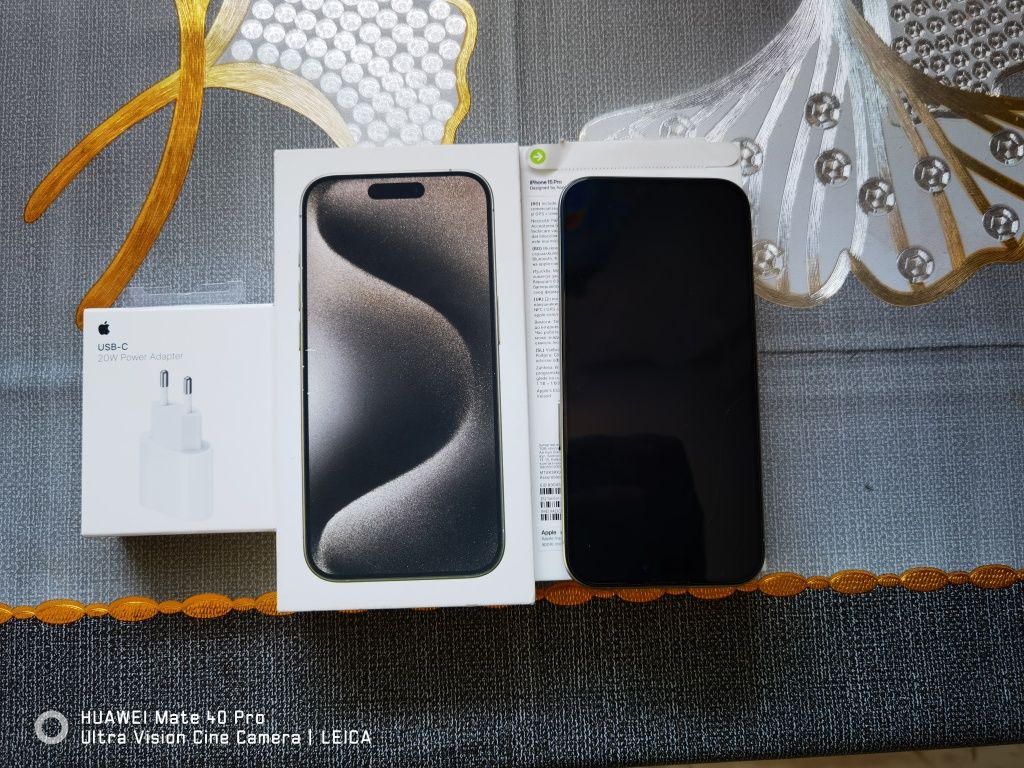 iPhone 15 pro с остатъчна гаранция