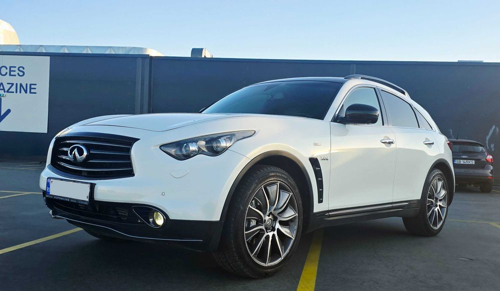 Infiniti QX70 2016