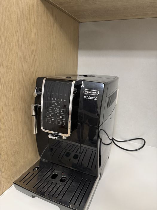 Продам кофемашину Delonghi