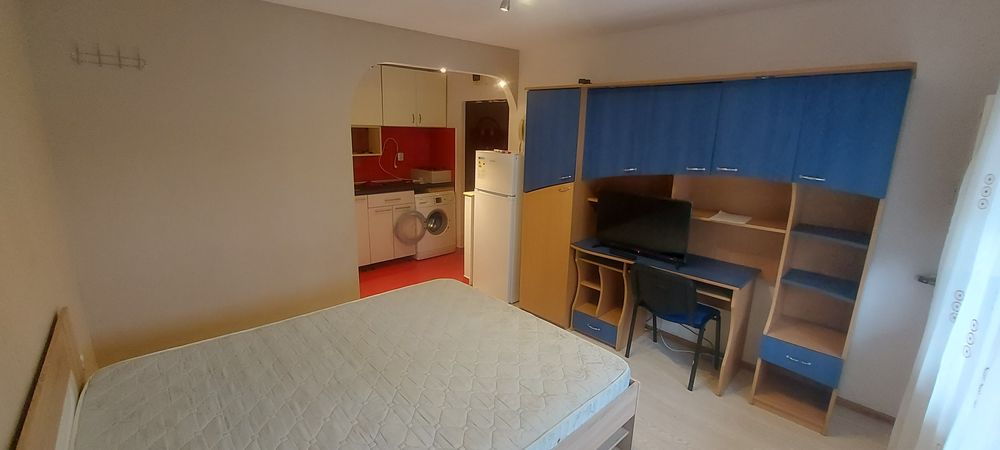 Închiriez garsoniera Carpari 2 parter