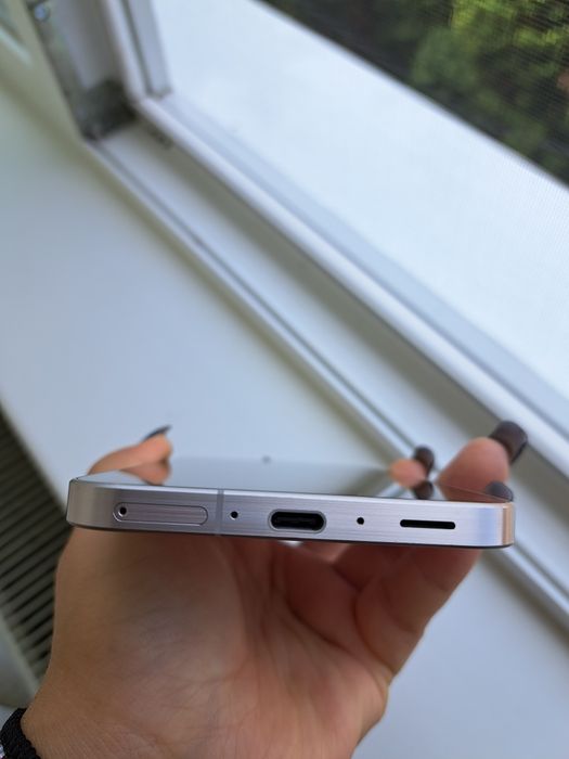 Vând Samsung A 56 5G