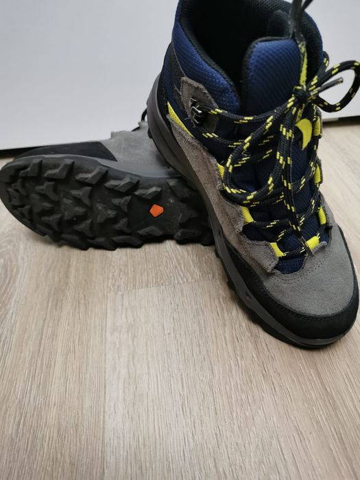 Bocanci impermeabili