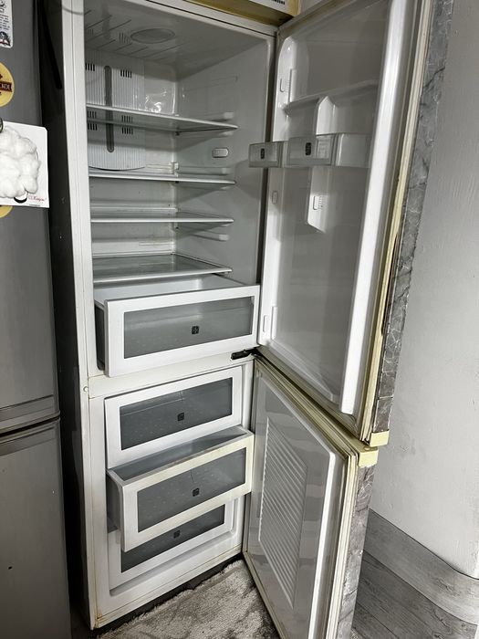 Холодильник самсунг