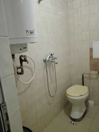 Дава се под наем Двустаен апартамент в Бургас, Изгрев - 50 кв.м за 150 € - Снимка #4