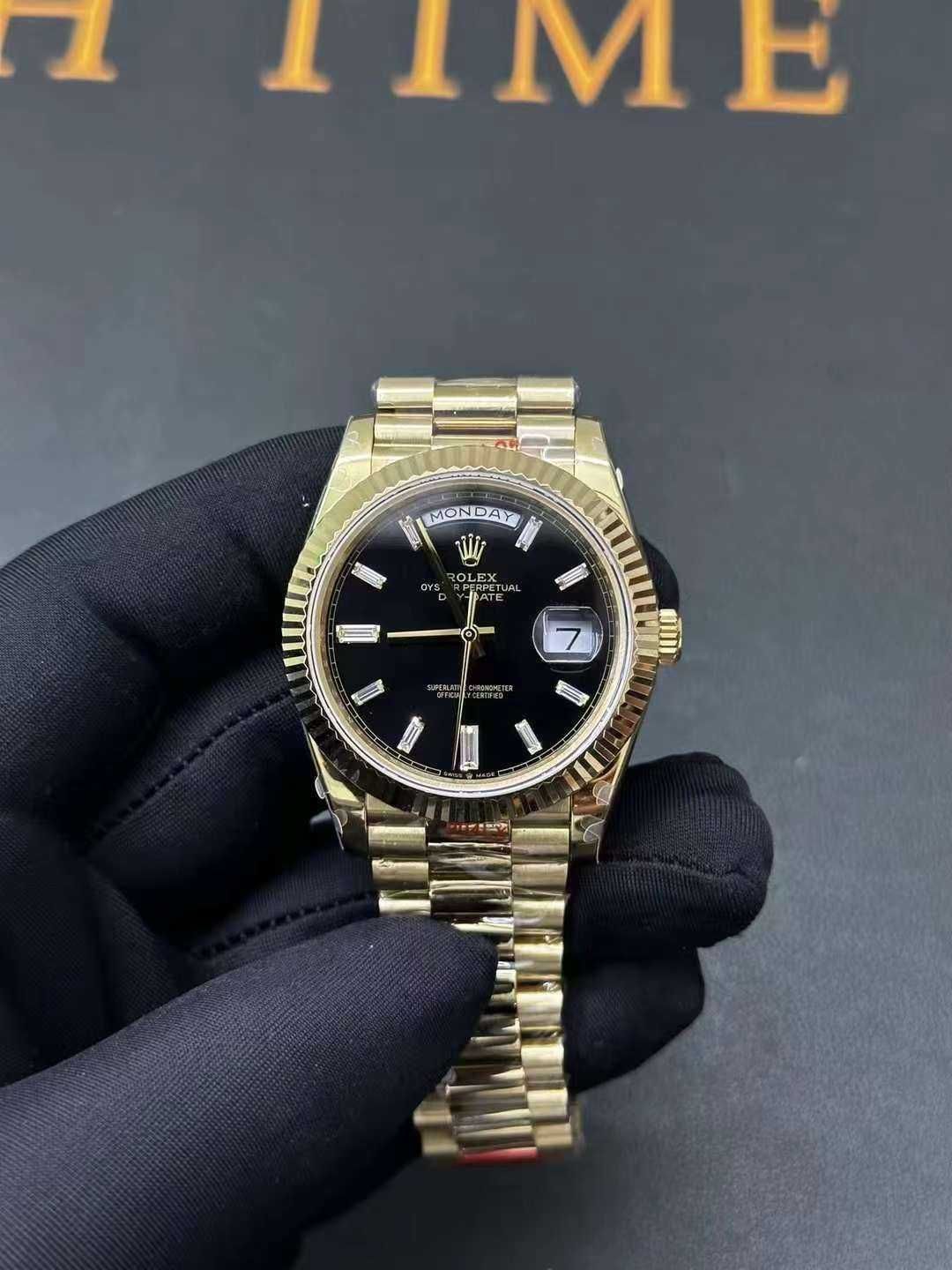 Rolex Day-Date 40mm Gold / Colectie