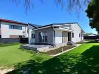 Vila 3 camere, 350 mp, pod
