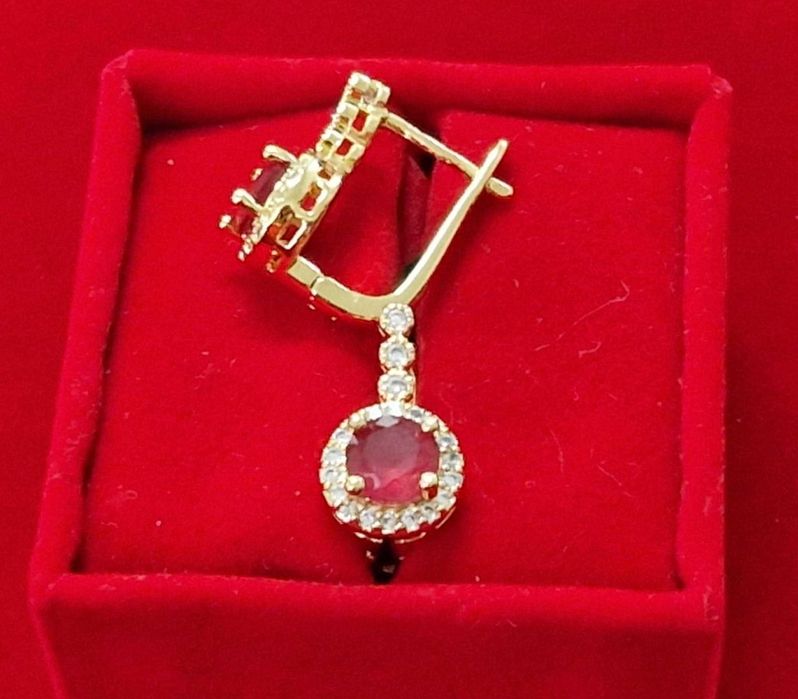 GP102,cercei placati cuar 18k,incuietoare sigura,zirconii rosii/albe