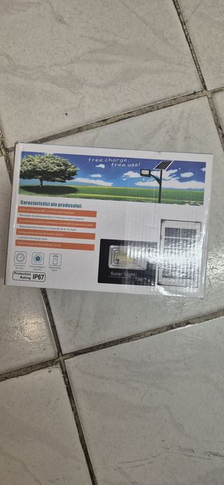 Lampa solara cu telecomanda 25 W