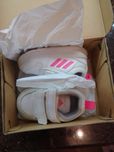 Бебешки маратонки Adidas номер 18 + тениска Adidas