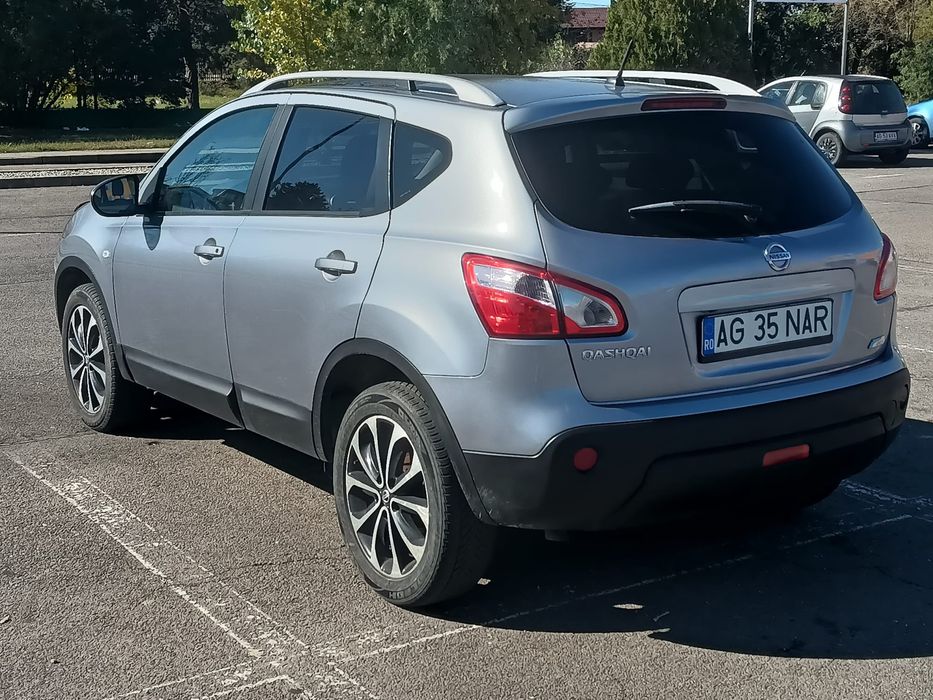 Nissan Qashqai 2012 1.6/131cp