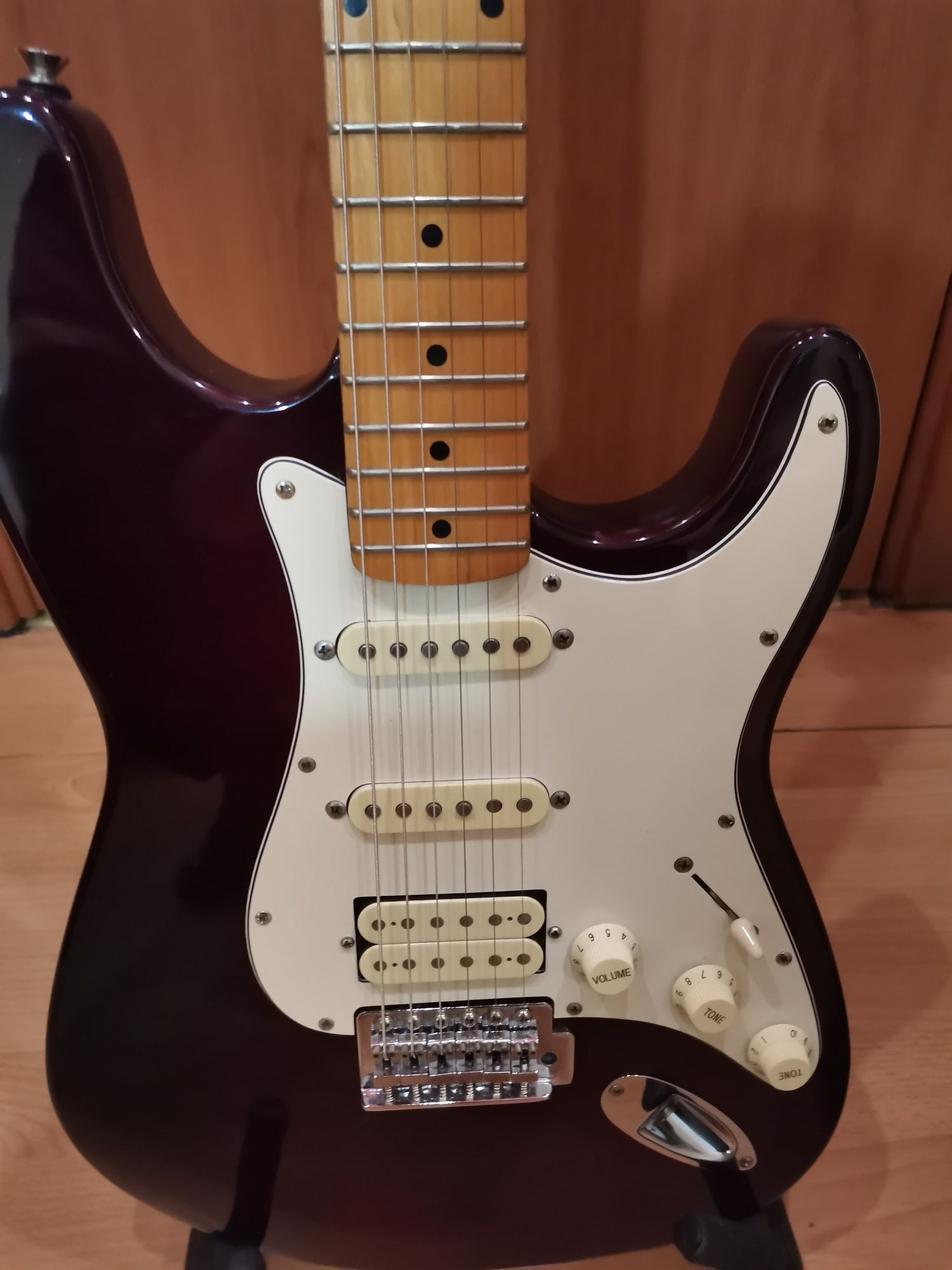 Squier stratocaster made in korea. 1996.