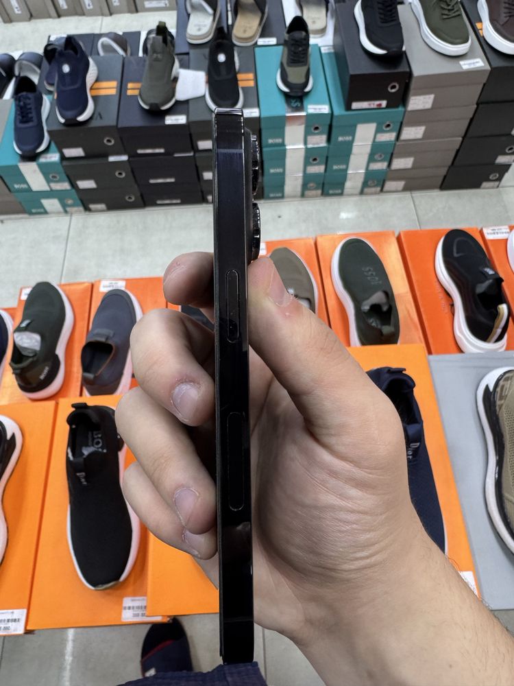 iPhone 14 pro 128 srochna sotiladi