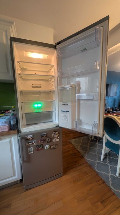 Combina frigorifica LG Full No-Frost Gri.