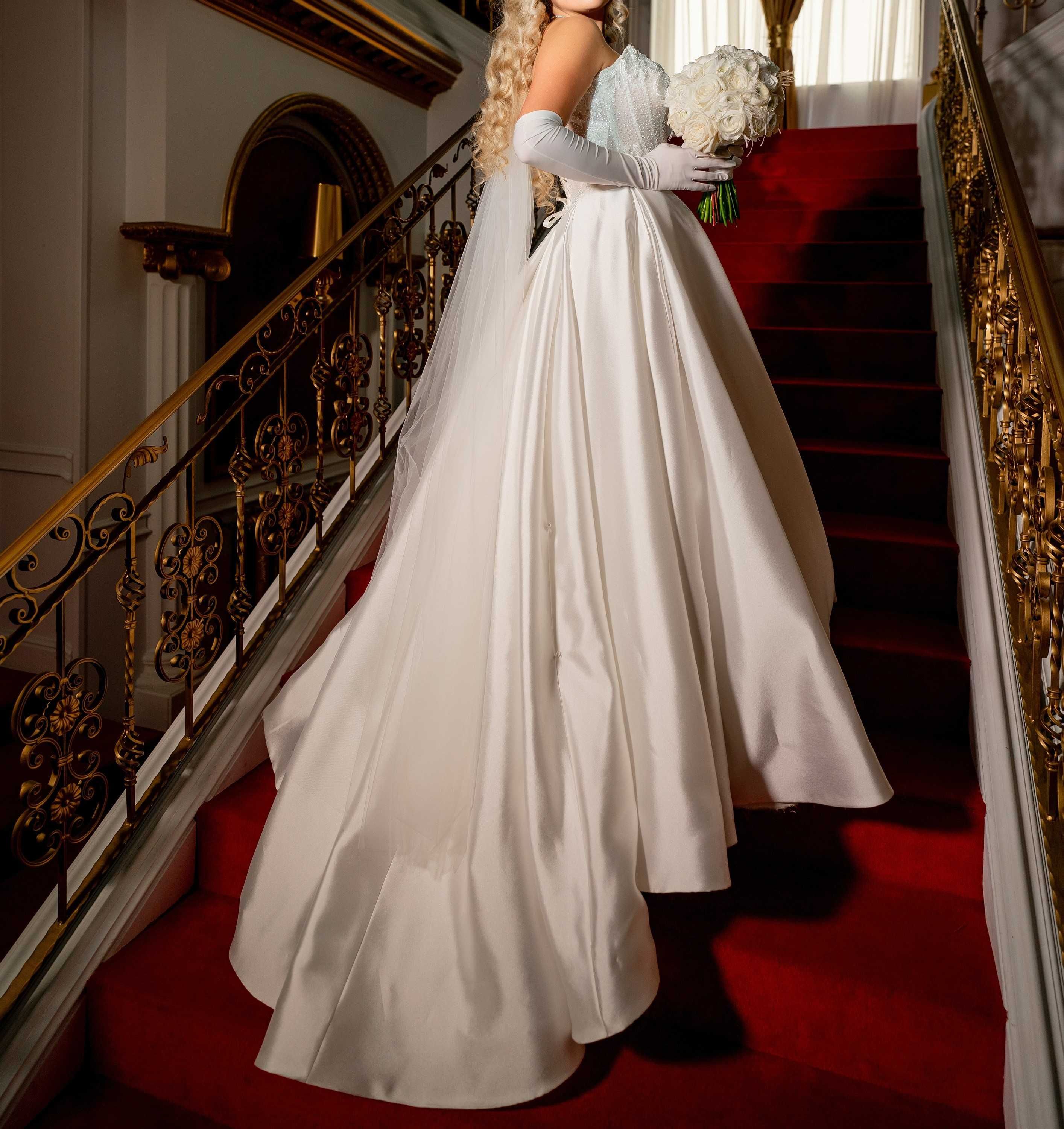 Rochie mireasa alba