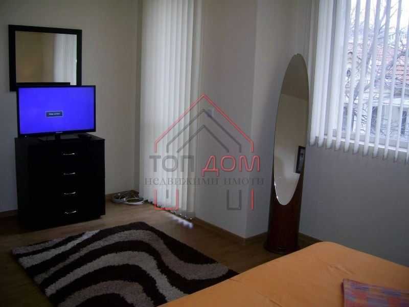 Дава се под наем Двустаен апартамент в Варна, Център - 60 кв.м за 510 € - Снимка #4