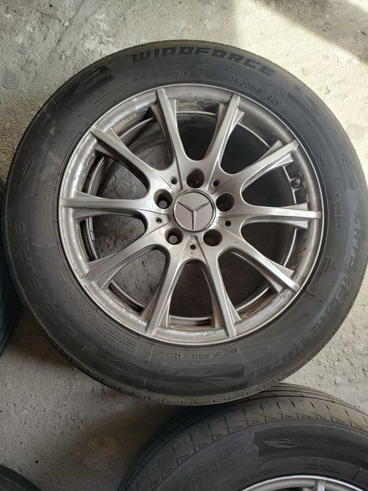 Jante Mercedes R16