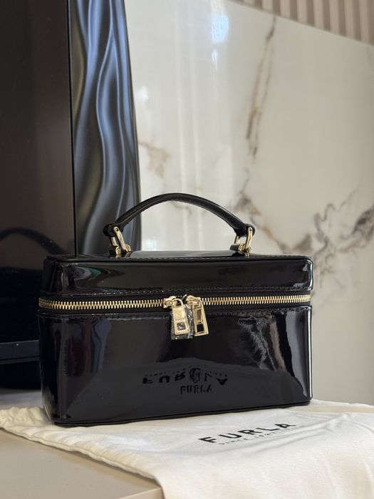 Оригинална чанта Furla