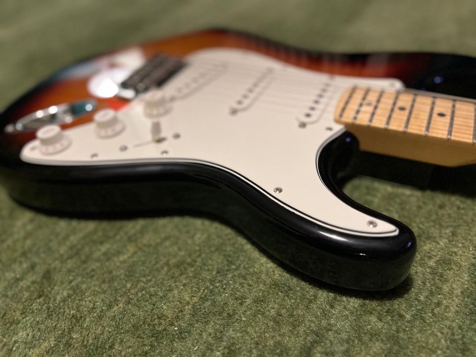 Fender Player Stratocaster 3 Color Sunburst
