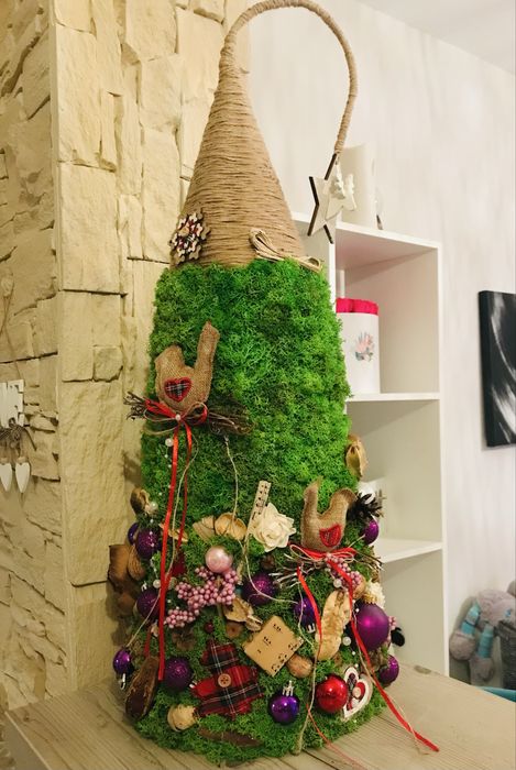 Bradut licheni handmade