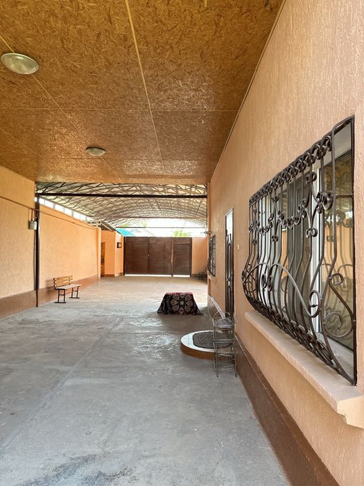 Продается  кирпичный дом 10 соток