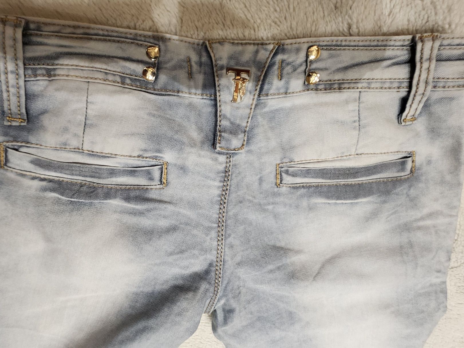 Оригинални дънки Trussardi