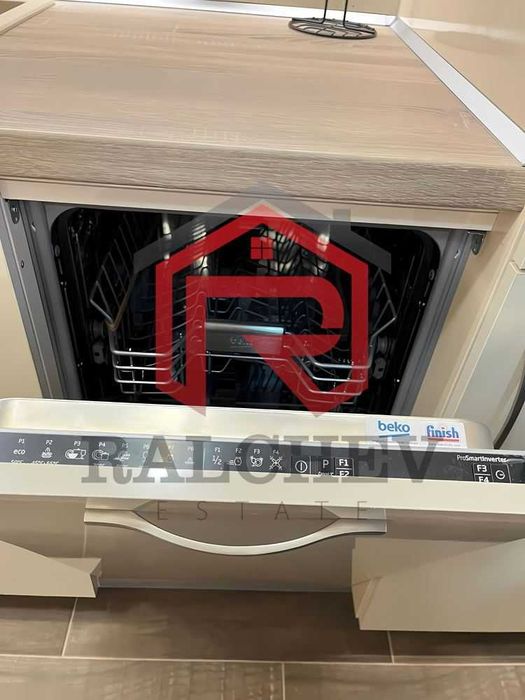 Дава се под наем Двустаен апартамент в Варна, Възраждане 3 - 50 кв.м за 459 € - Снимка #14