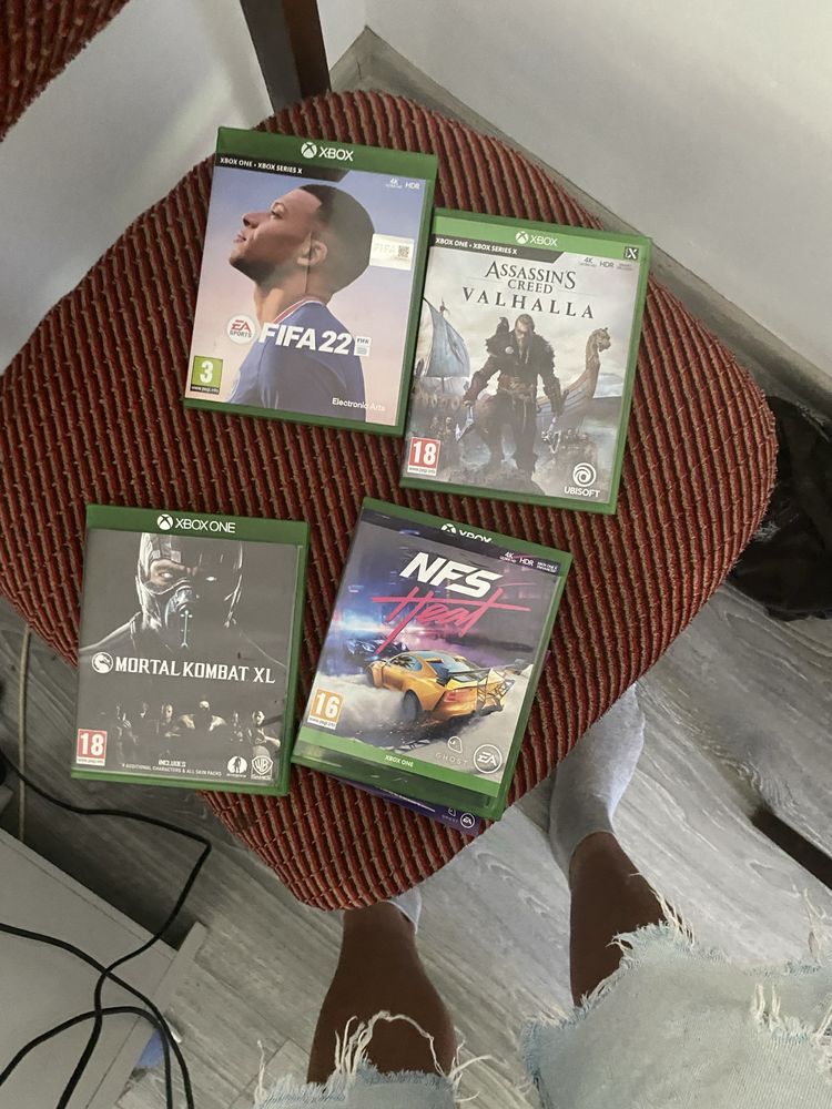 se vinde xbox one