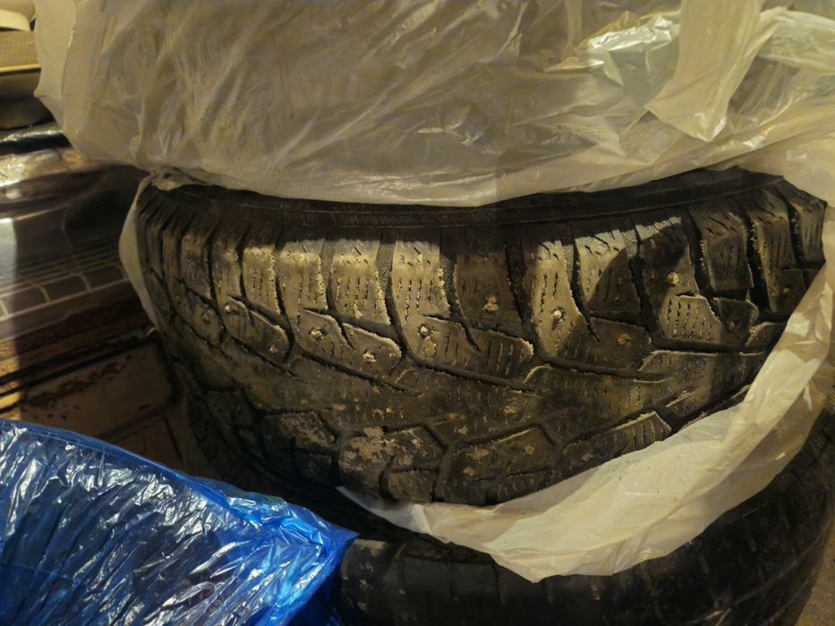 Продам шины Yokohama