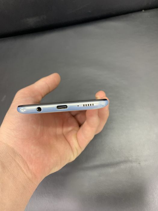 Продается Самсунг А50