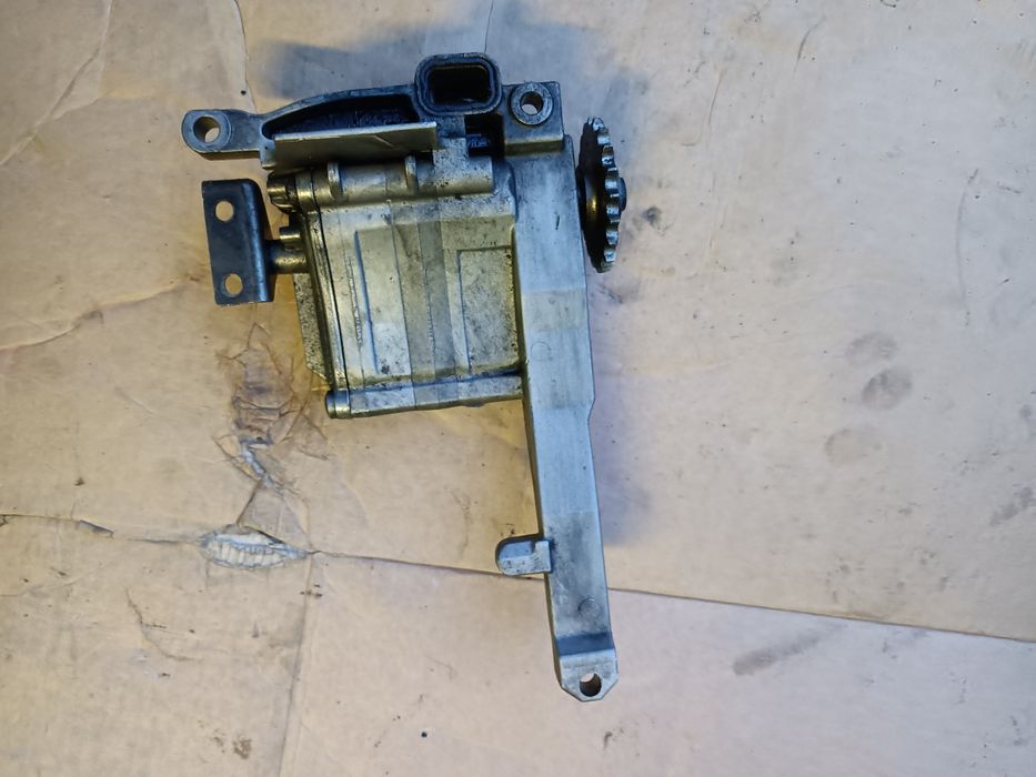 Pompa ulei motor Mercedes 3.0 V6 diesel